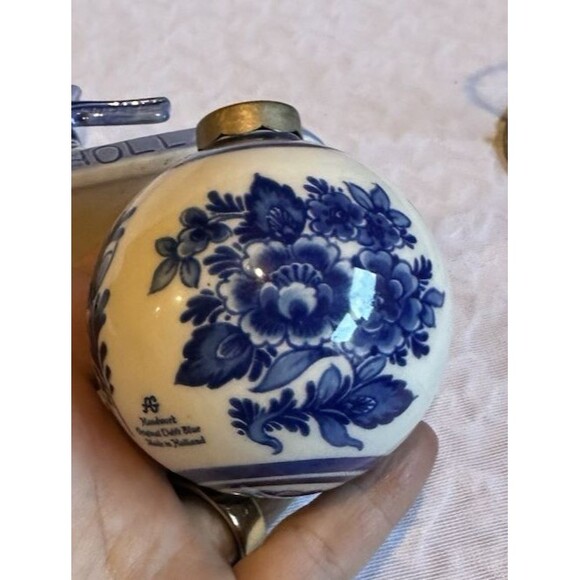 vintage Delft Blue Holland figurines Kissing Couple Windmill Ornament Rabbit - Picture 13 of 16